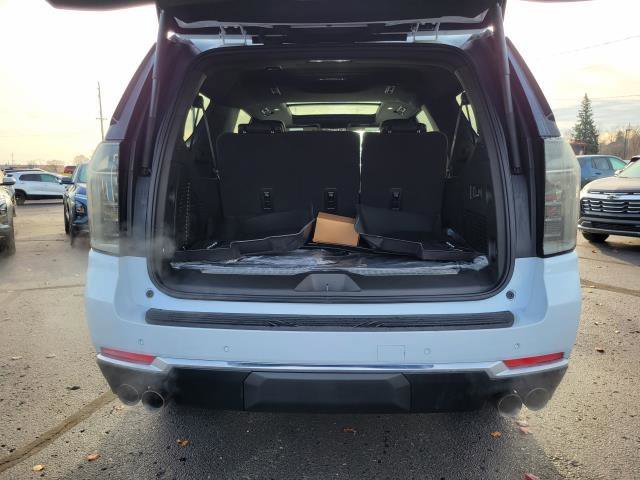 New 2026 Chevrolet Suburban Premier image 28