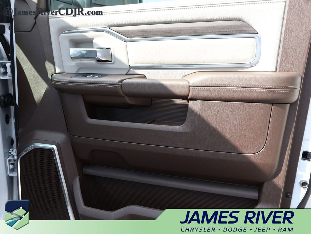 Used 2026 RAM 2500 Laramie image 8