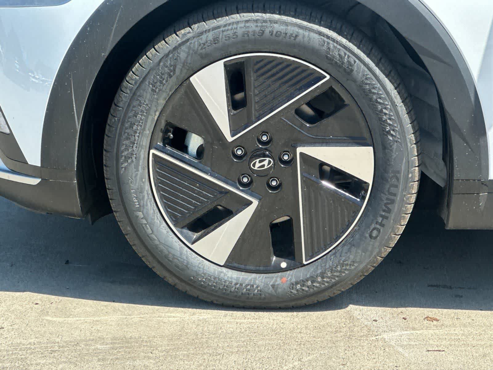 New 2026 Hyundai Ioniq 5 SEL RWD image 24