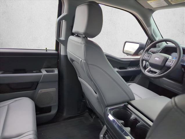 Used 2025 Ford F150 Lightning Flash image 24