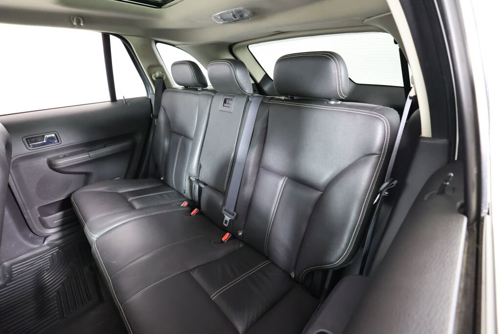 Used 2010 Ford Edge Limited FWD image 15