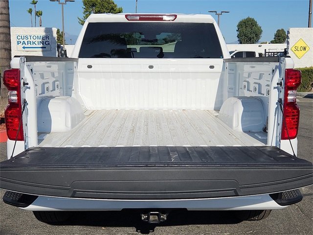 Used 2025 Chevrolet Silverado 1500 Custom image 25