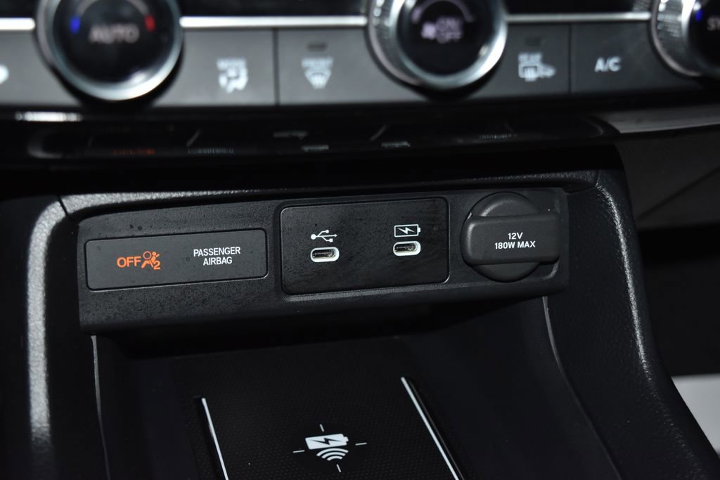 Used 2025 Honda Civic Sport image 14