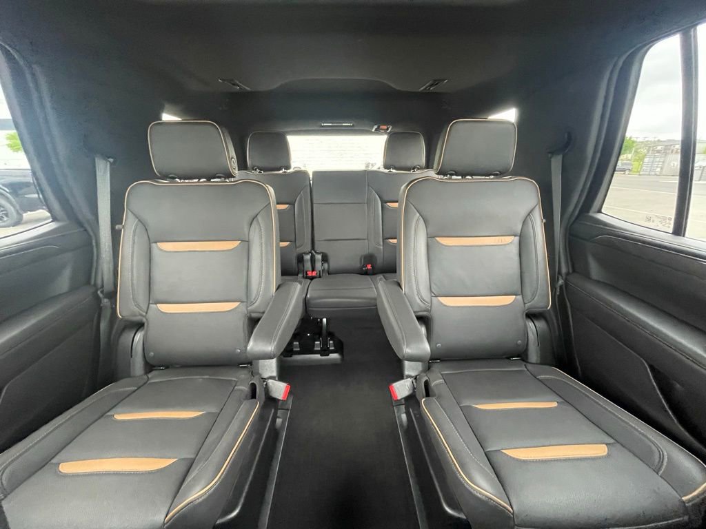 Used 2023 GMC Yukon AT4 w/ Technology Package image 25