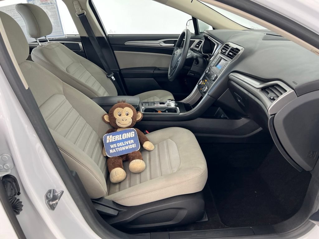 Used 2018 Ford Fusion S FWD image 25