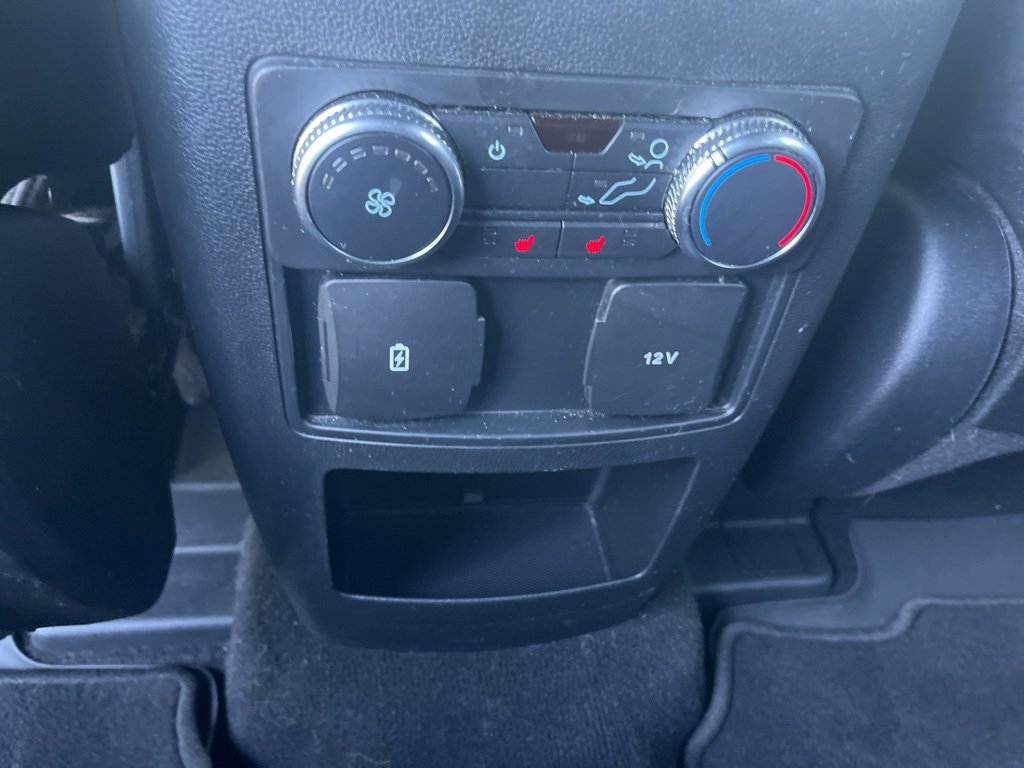 Used 2020 Ford Explorer XLT w/ Equipment Group 202A image 14