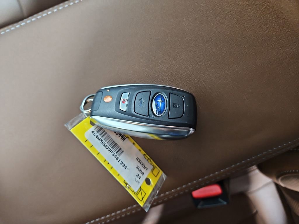 Used 2024 Subaru Ascent Touring image 30