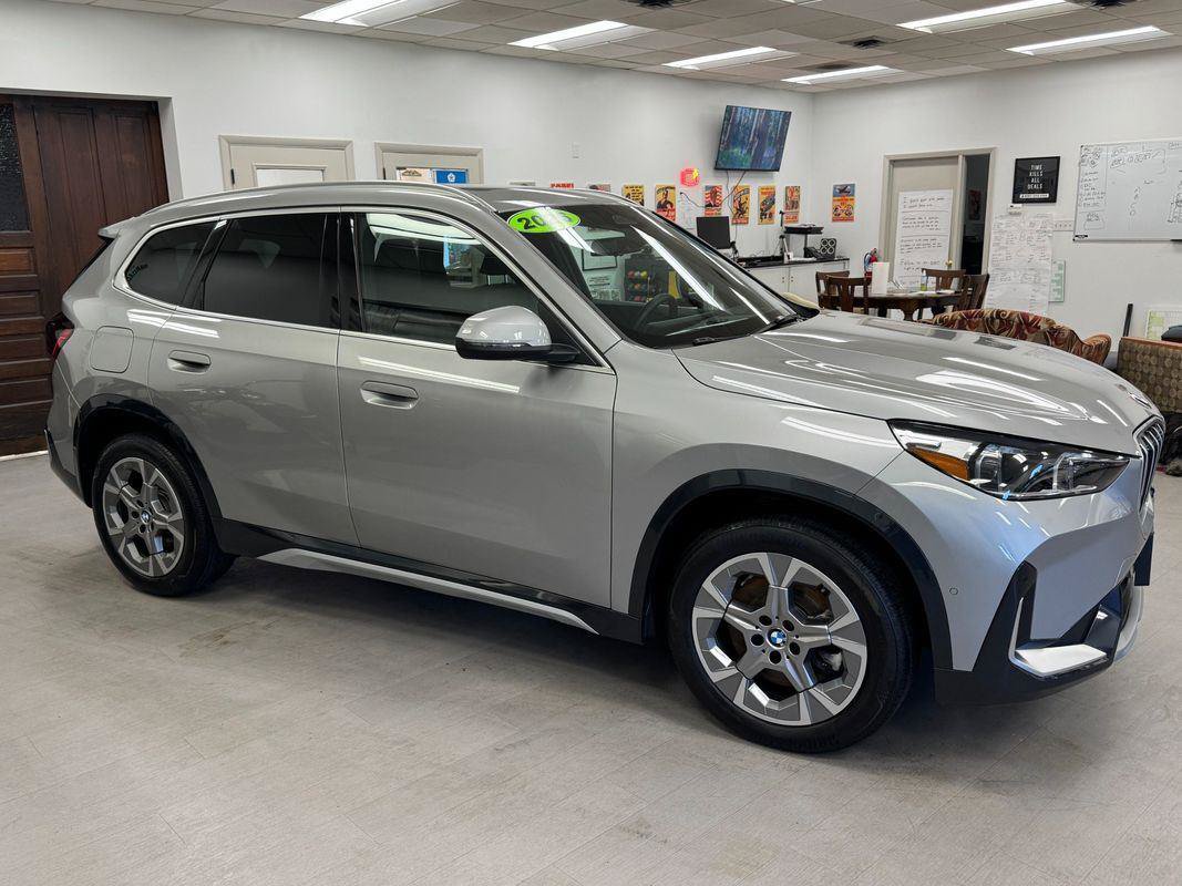 Used 2026 BMW X1 xDrive28i w/ Technology Package AWD/4WD image 30