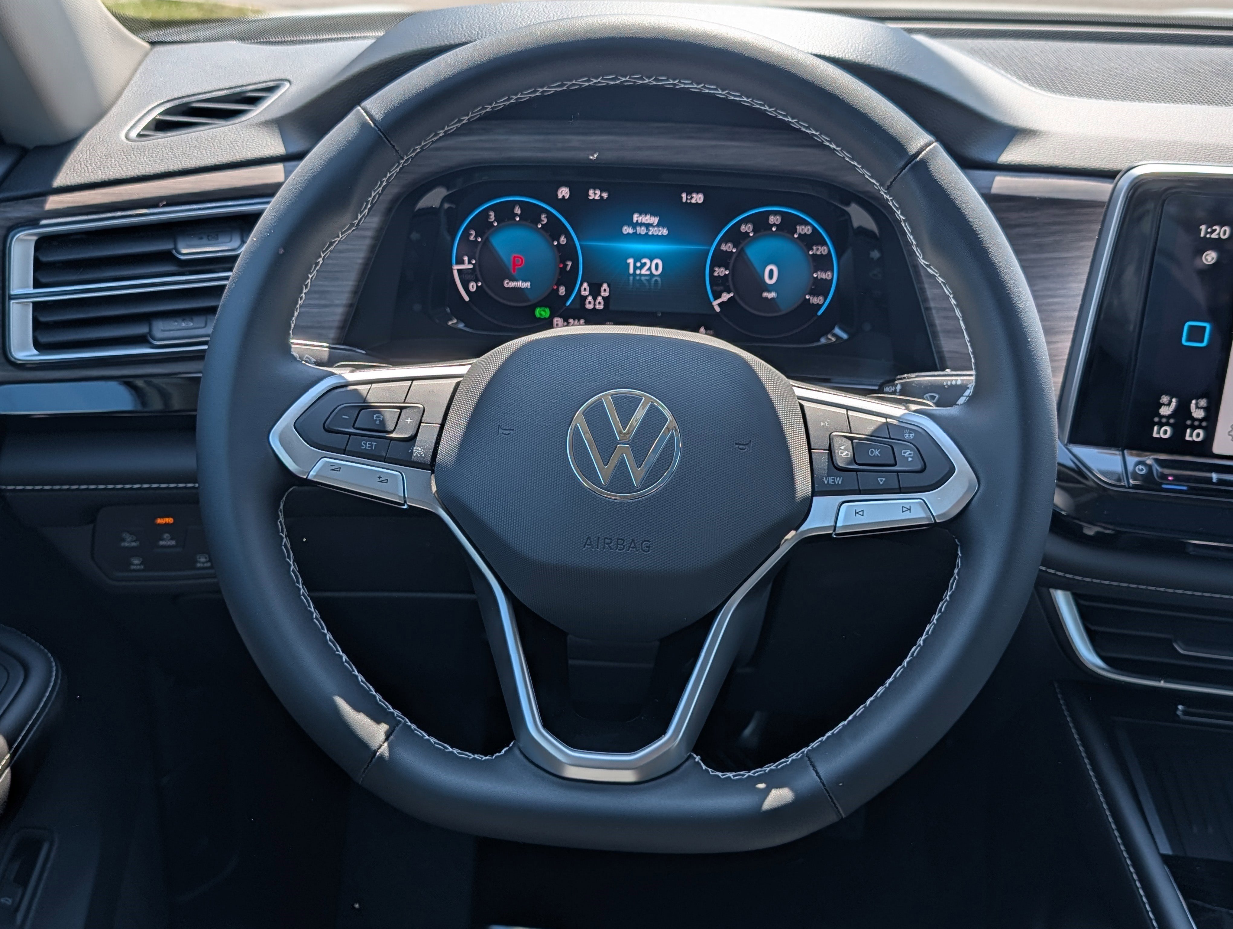 New 2026 Volkswagen Atlas SEL AWD/4WD image 11