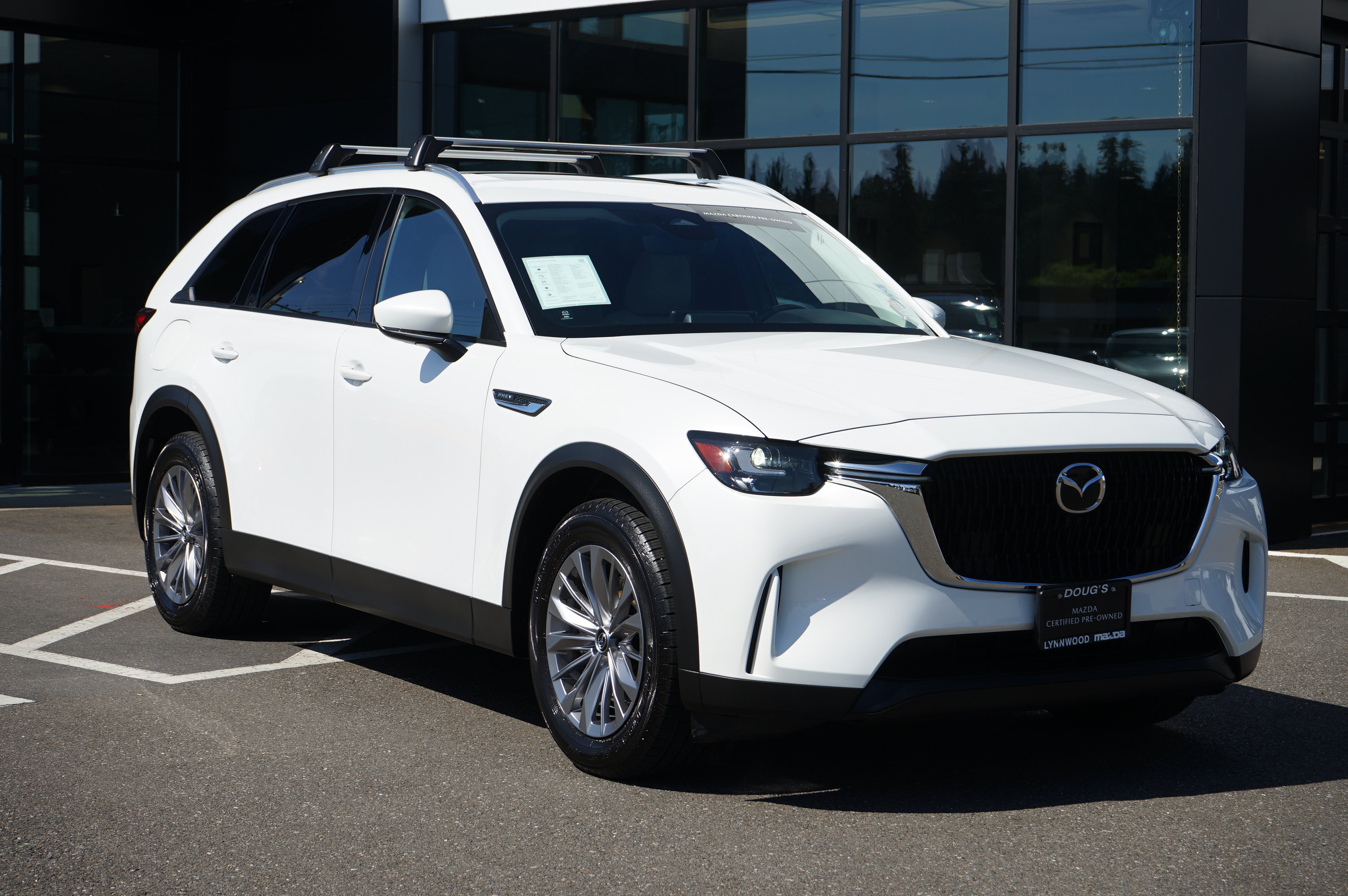 Certified 2024 MAZDA CX-90 Plug-In Hybrid w/ Preferred AWD/4WD image 9