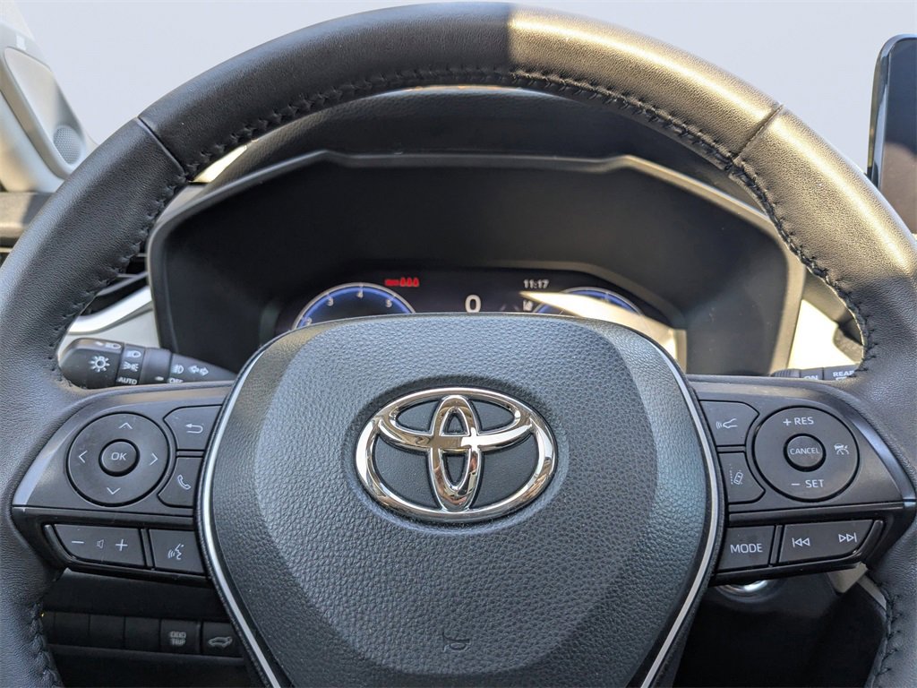 Used 2023 Toyota RAV4 Limited image 29