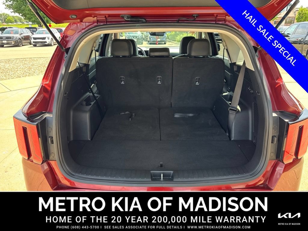Used 2025 Kia Sorento S AWD/4WD image 40