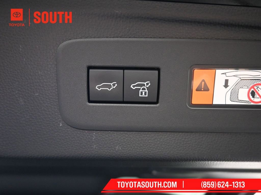 Used 2024 Toyota Land Cruiser w/ Premium Package image 34