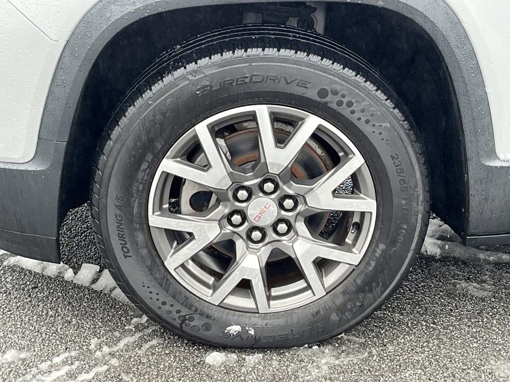 Used 2020 GMC Acadia SLE w/ Driver Convenience Package image 10