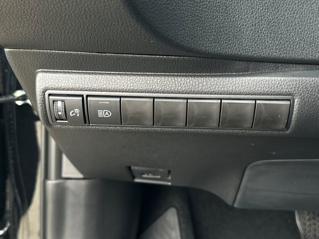 New 2026 Toyota Corolla SE image 19