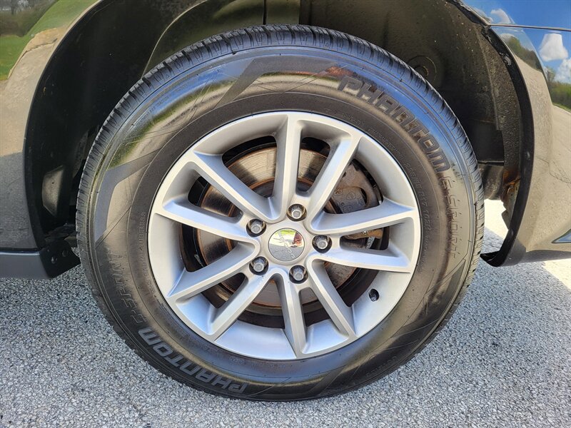 Used 2014 Dodge Grand Caravan R/T w/ Trailer Tow Group FWD image 31