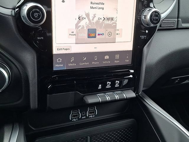 New 2026 RAM 1500 Big Horn AWD/4WD image 13
