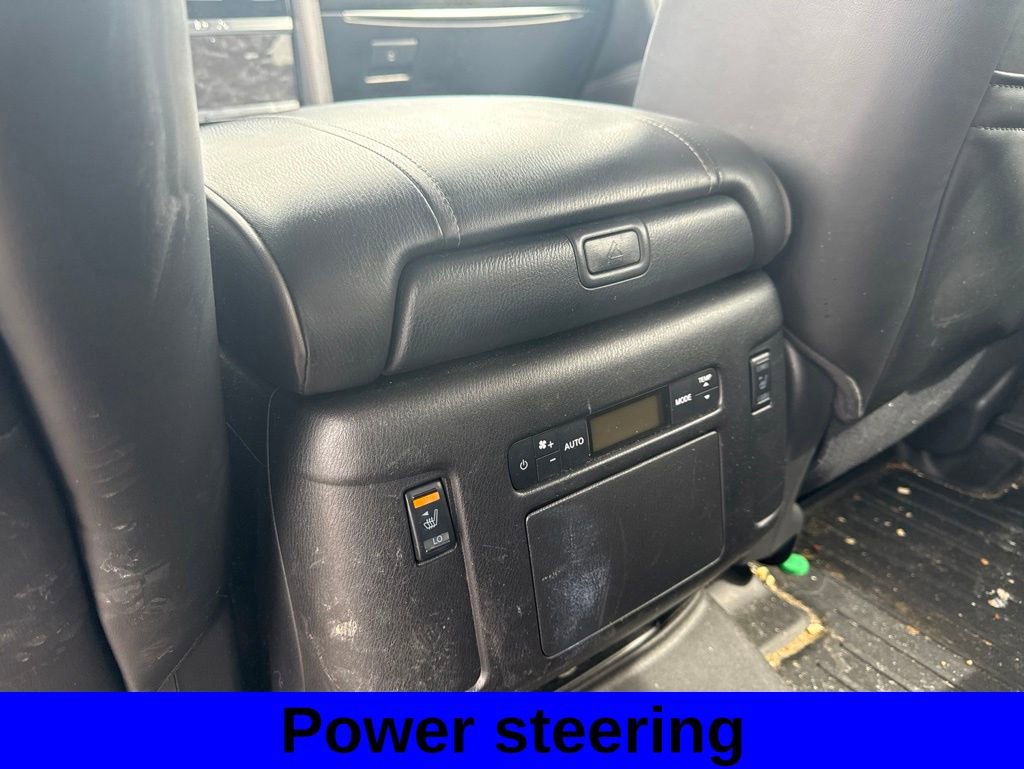 Used 2022 Nissan Armada Platinum w/ Captain's Chairs Package AWD/4WD image 11