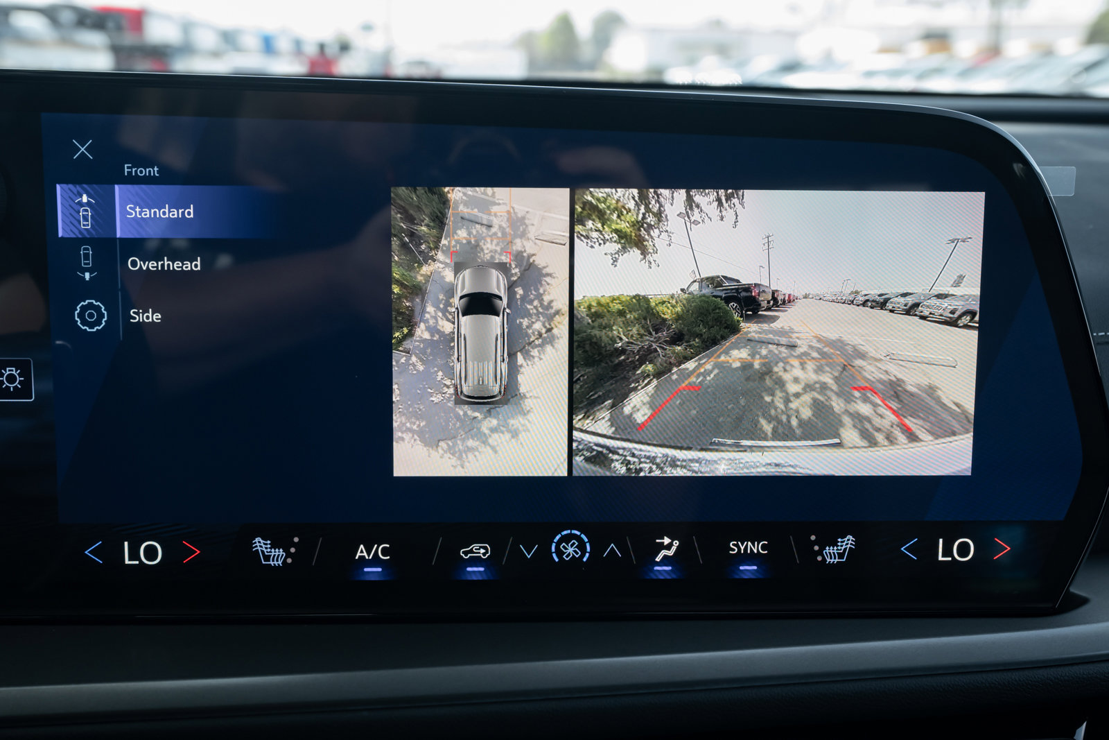 New 2026 Chevrolet Traverse LT w/ Driver Confidence Package image 27