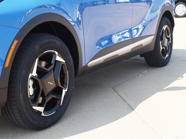 New 2026 Kia Sportage EX w/ EX Panorama Roof Package image 17