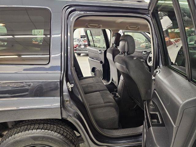 Used 2016 Jeep Patriot Sport w/ Power Value Group FWD image 11