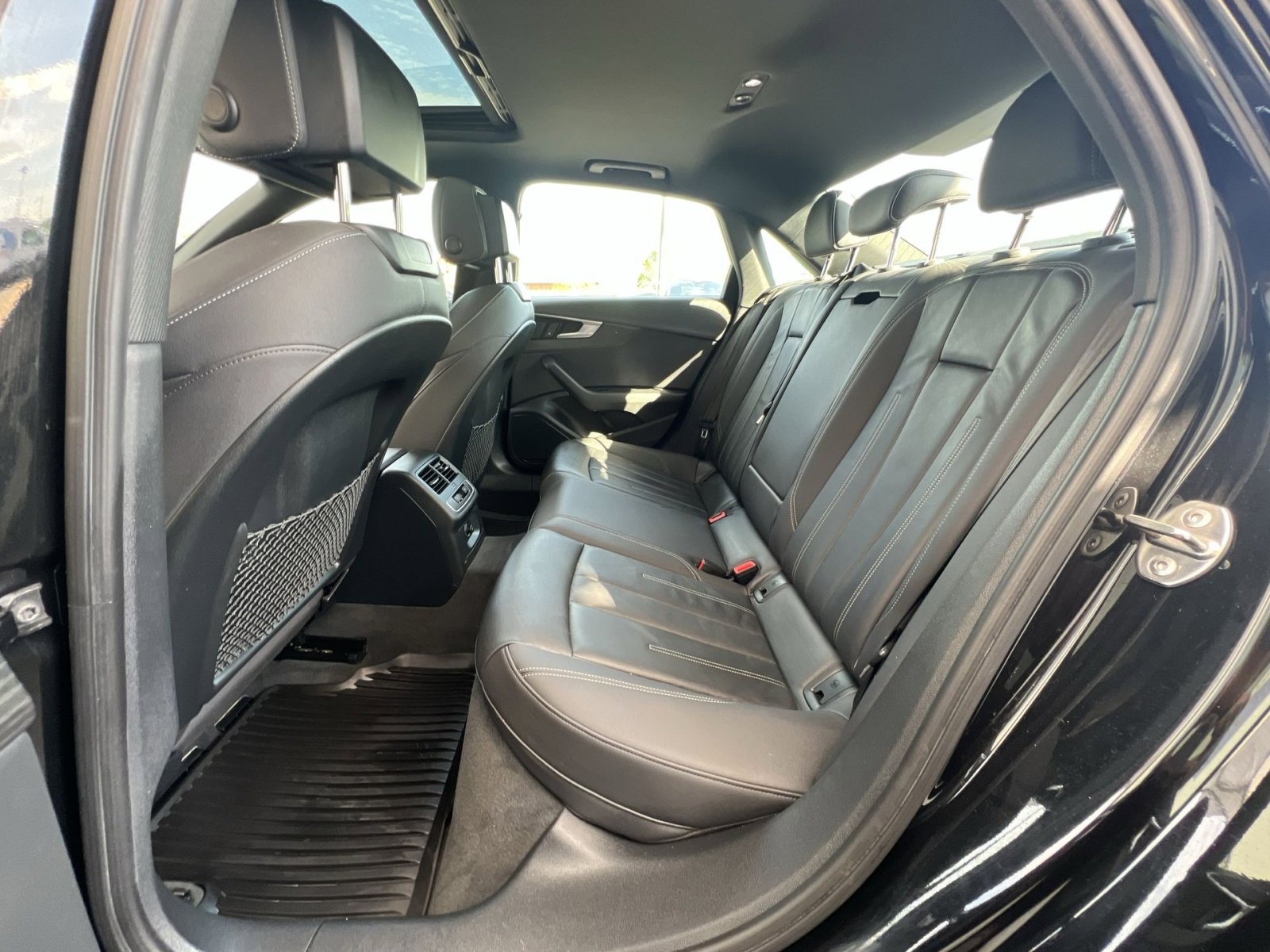 Used 2020 Audi A4 2.0T Premium w/ Convenience Package image 33