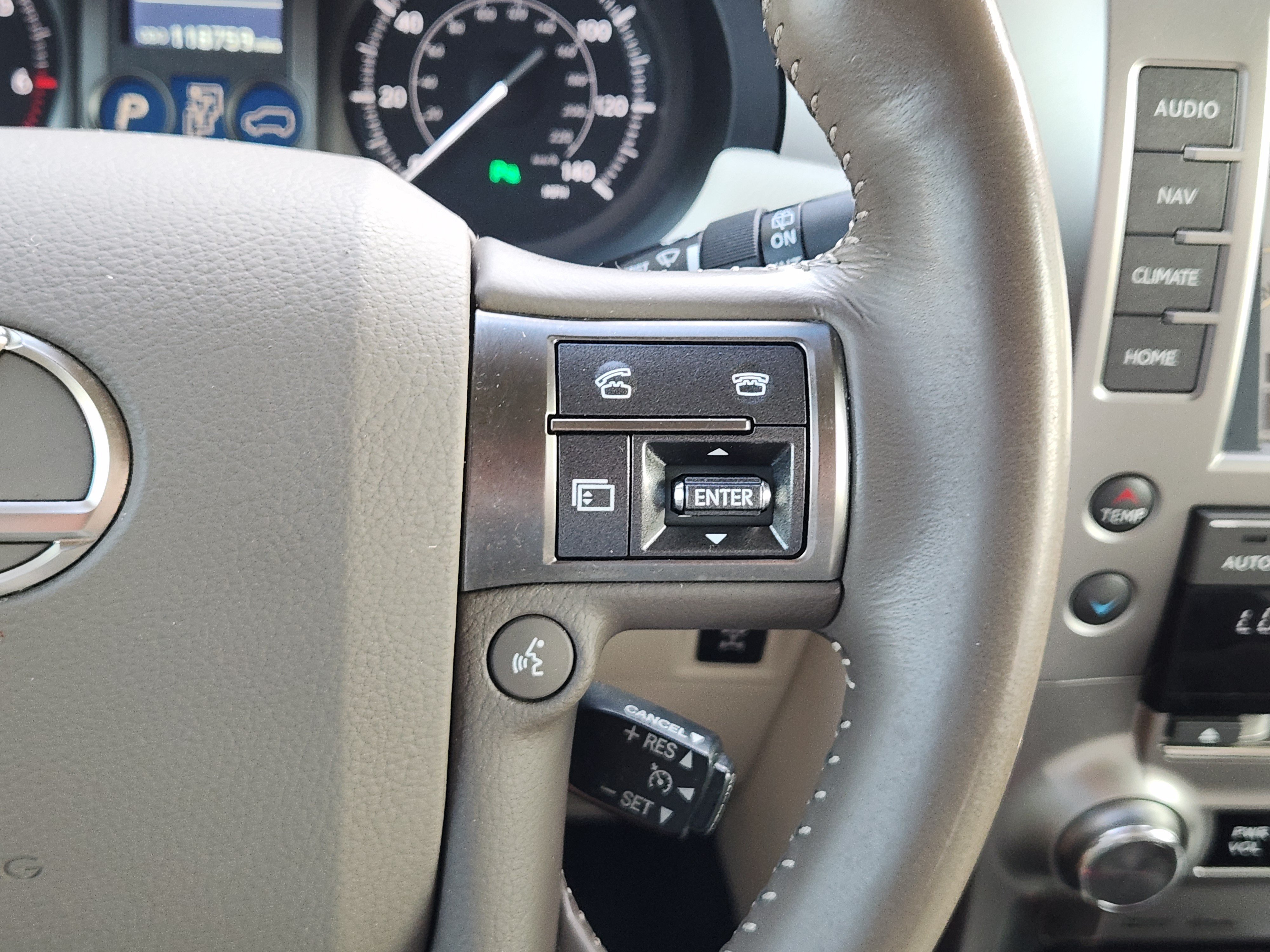 Used 2017 Lexus GX 460 AWD/4WD image 24