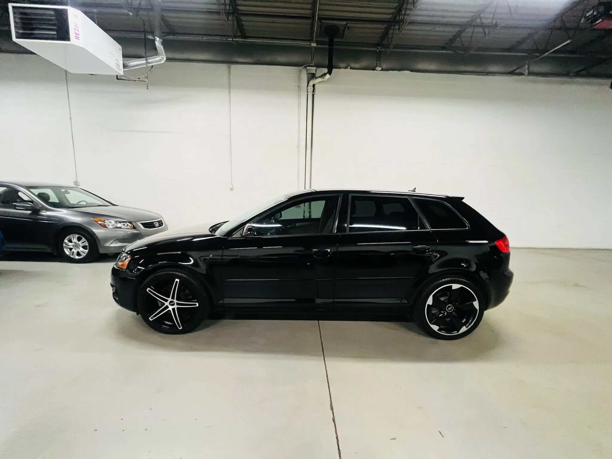 Used 2011 Audi A3 2.0T Premium Plus FWD image 5