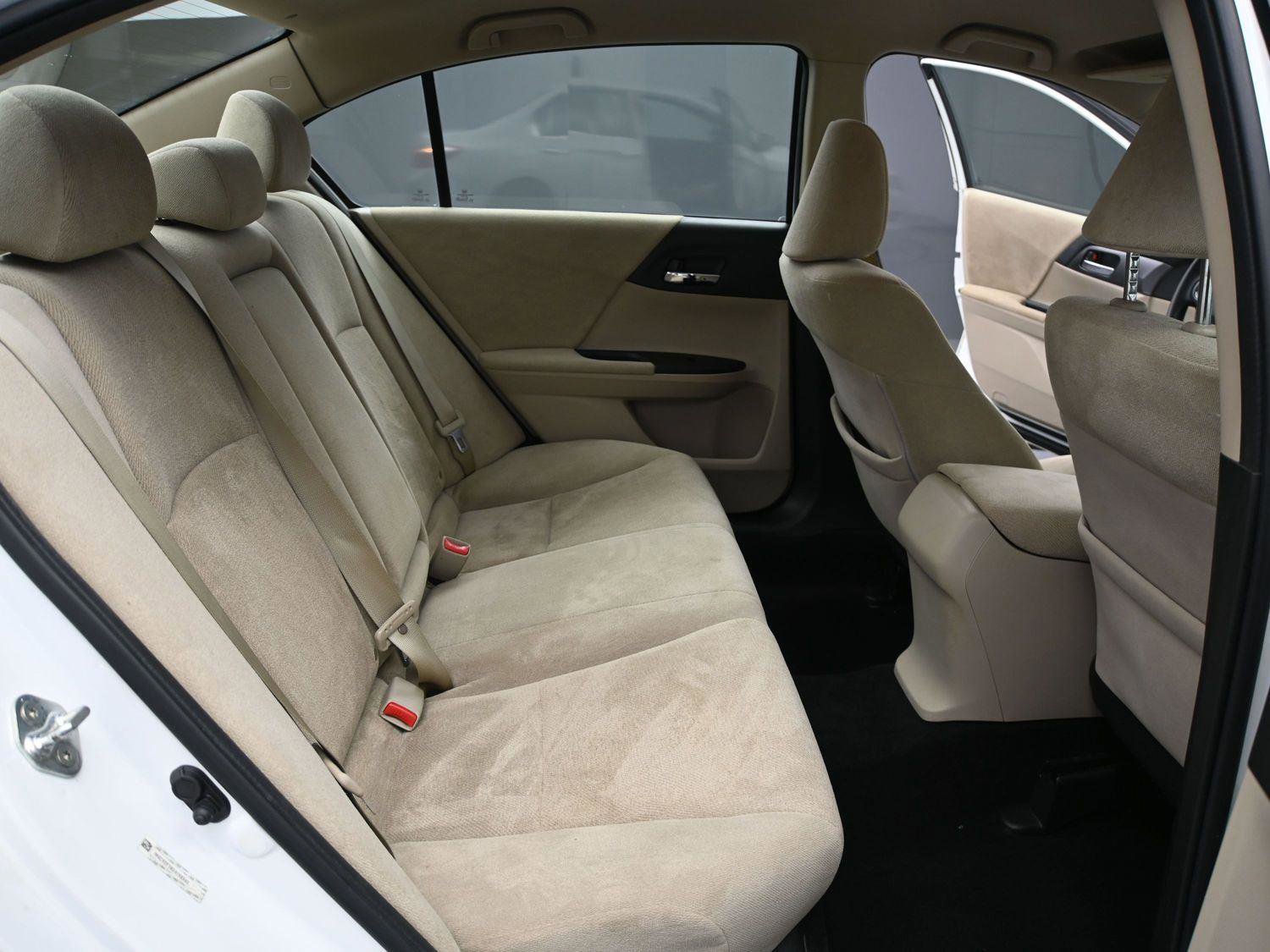 Used 2013 Honda Accord LX image 17