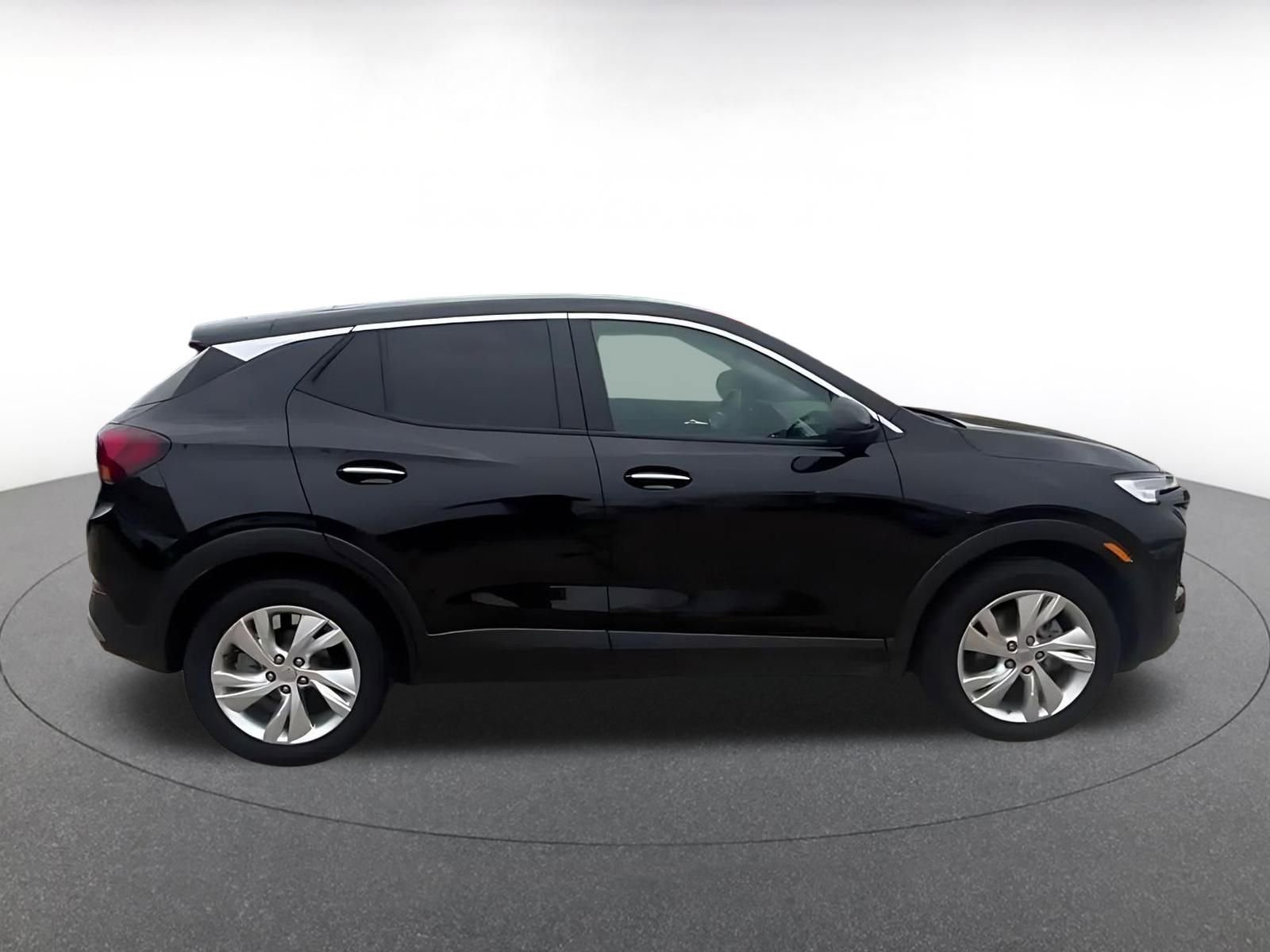 Used 2025 Buick Encore GX Preferred FWD image 16