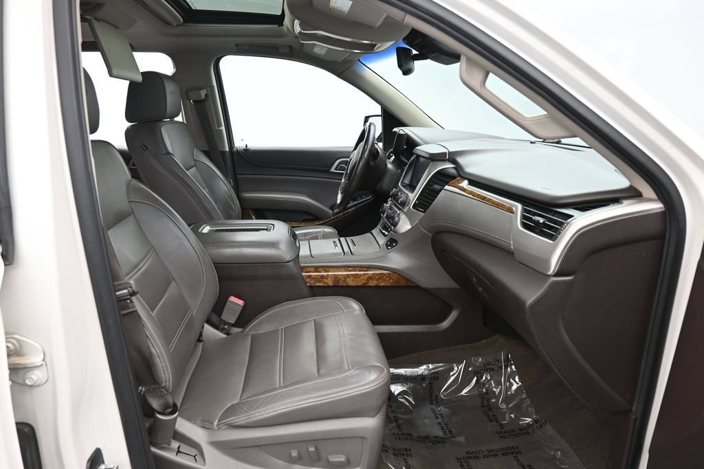 Used 2015 GMC Yukon Denali w/ Premium Package AWD/4WD image 39