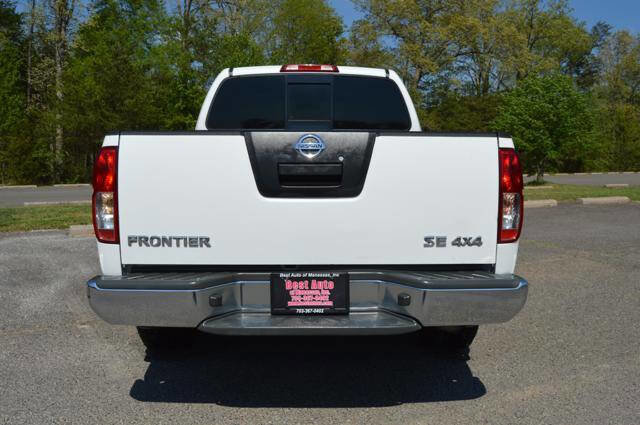 Used 2010 Nissan Frontier SE AWD/4WD image 8