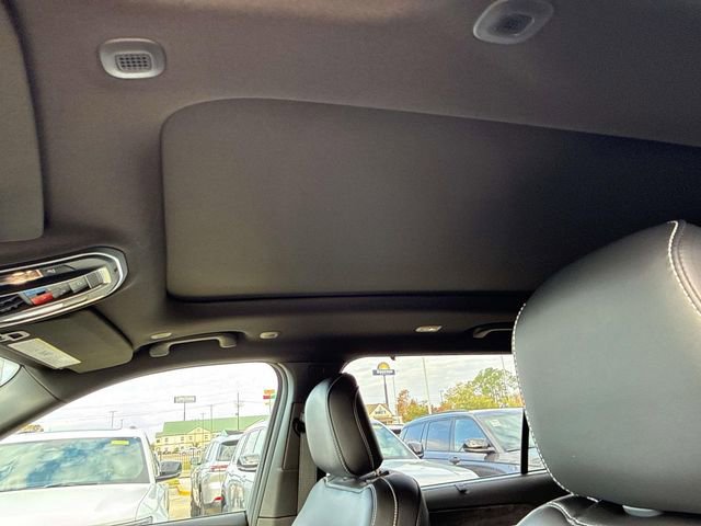 New 2025 Jeep Grand Cherokee L Limited w/ Luxury Tech Group II image 15