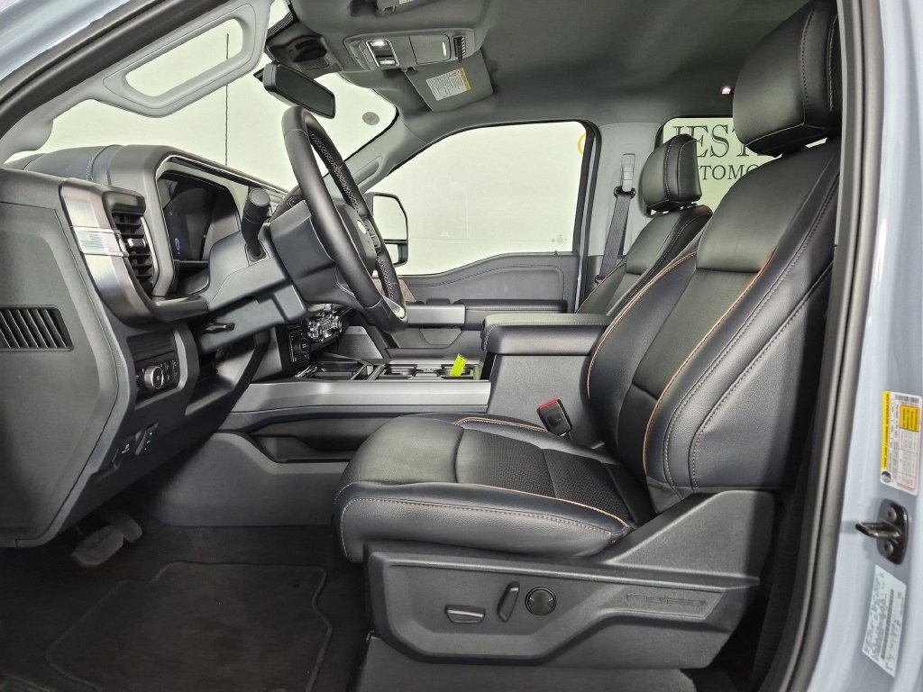 Used 2026 Ford F250 Lariat w/ FX4 Off-Road Package AWD/4WD image 16