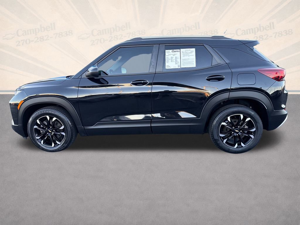 Used 2021 Chevrolet TrailBlazer LT image 2