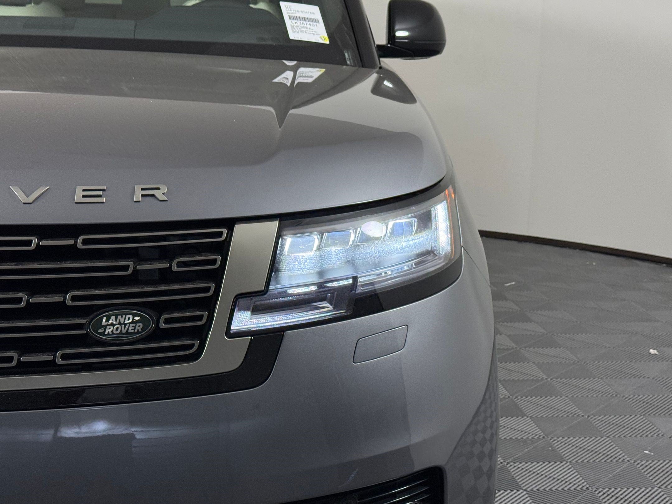 New 2026 Land Rover Range Rover SE AWD/4WD image 12