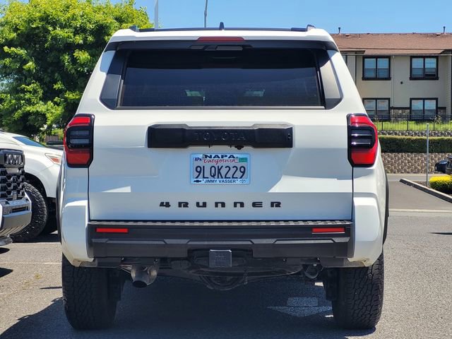 Certified 2025 Toyota 4Runner SR5 AWD/4WD image 7
