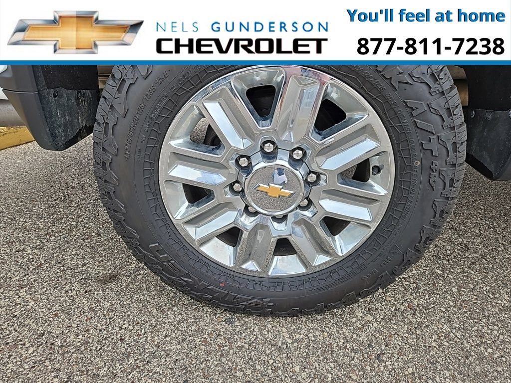 Used 2024 Chevrolet Silverado 3500 High Country w/ Z71 Off-Road Package AWD/4WD image 9