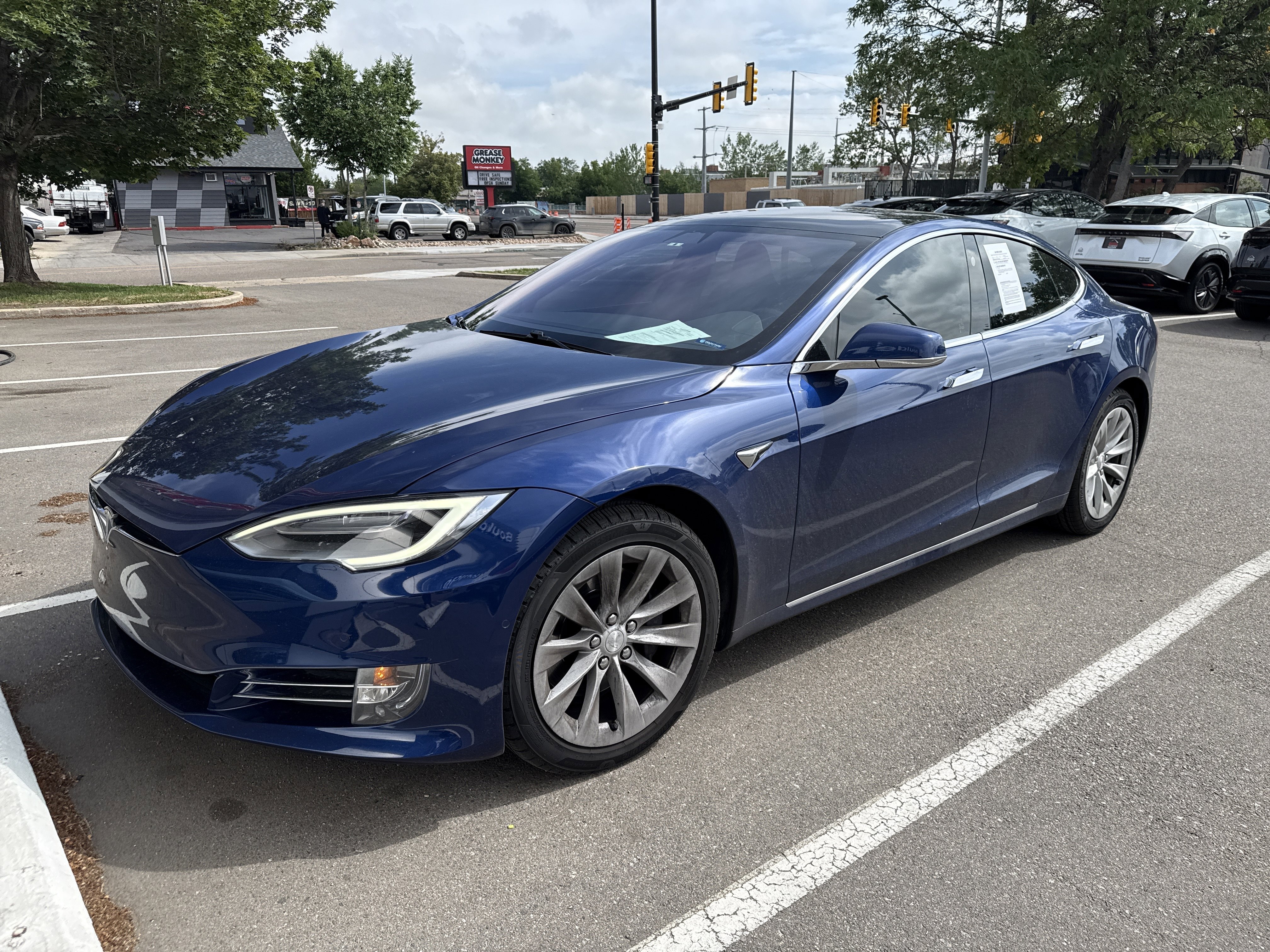 Used 2020 Tesla Model S Long Range AWD/4WD image 3
