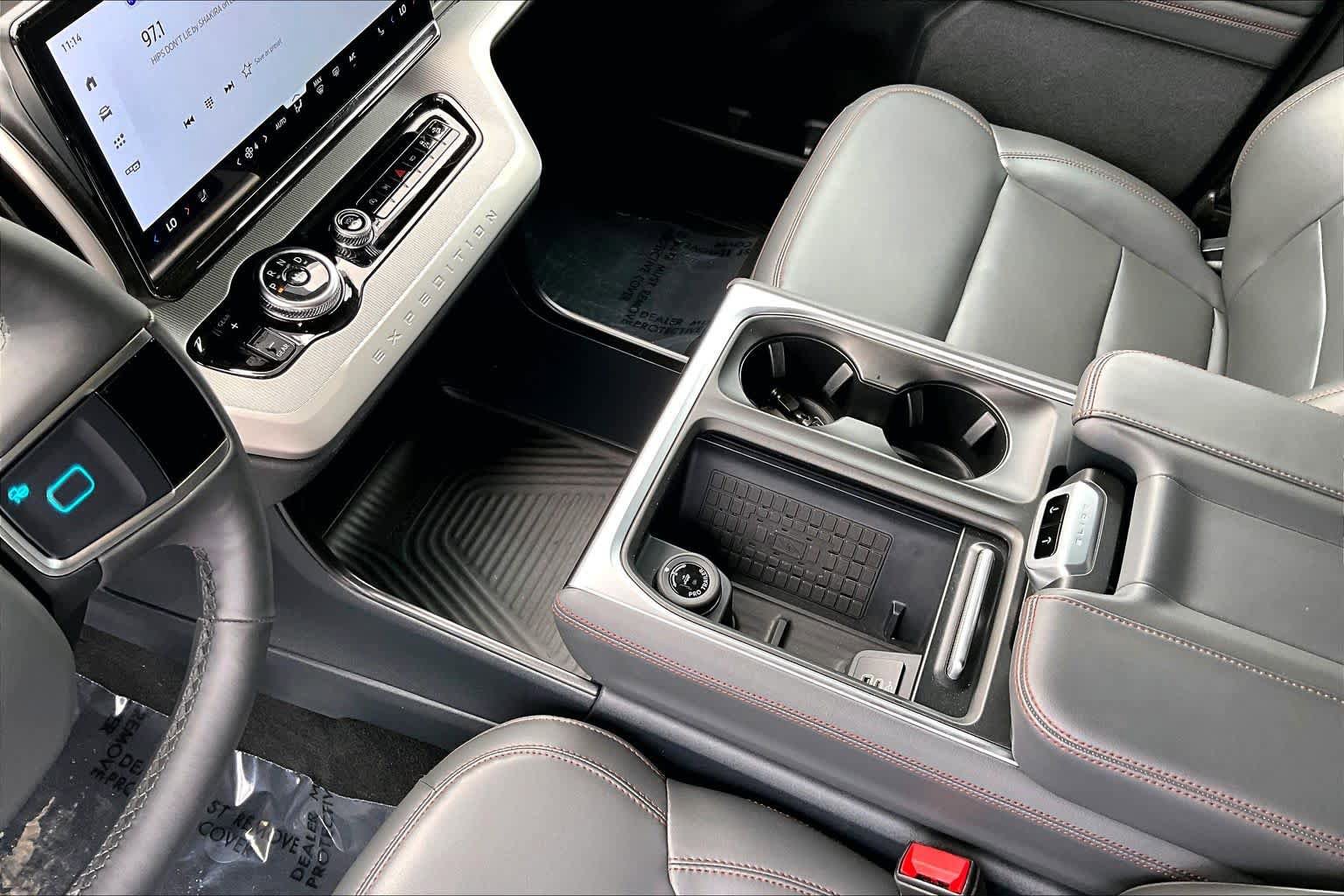 Certified 2025 Ford Expedition Max Active AWD/4WD image 17