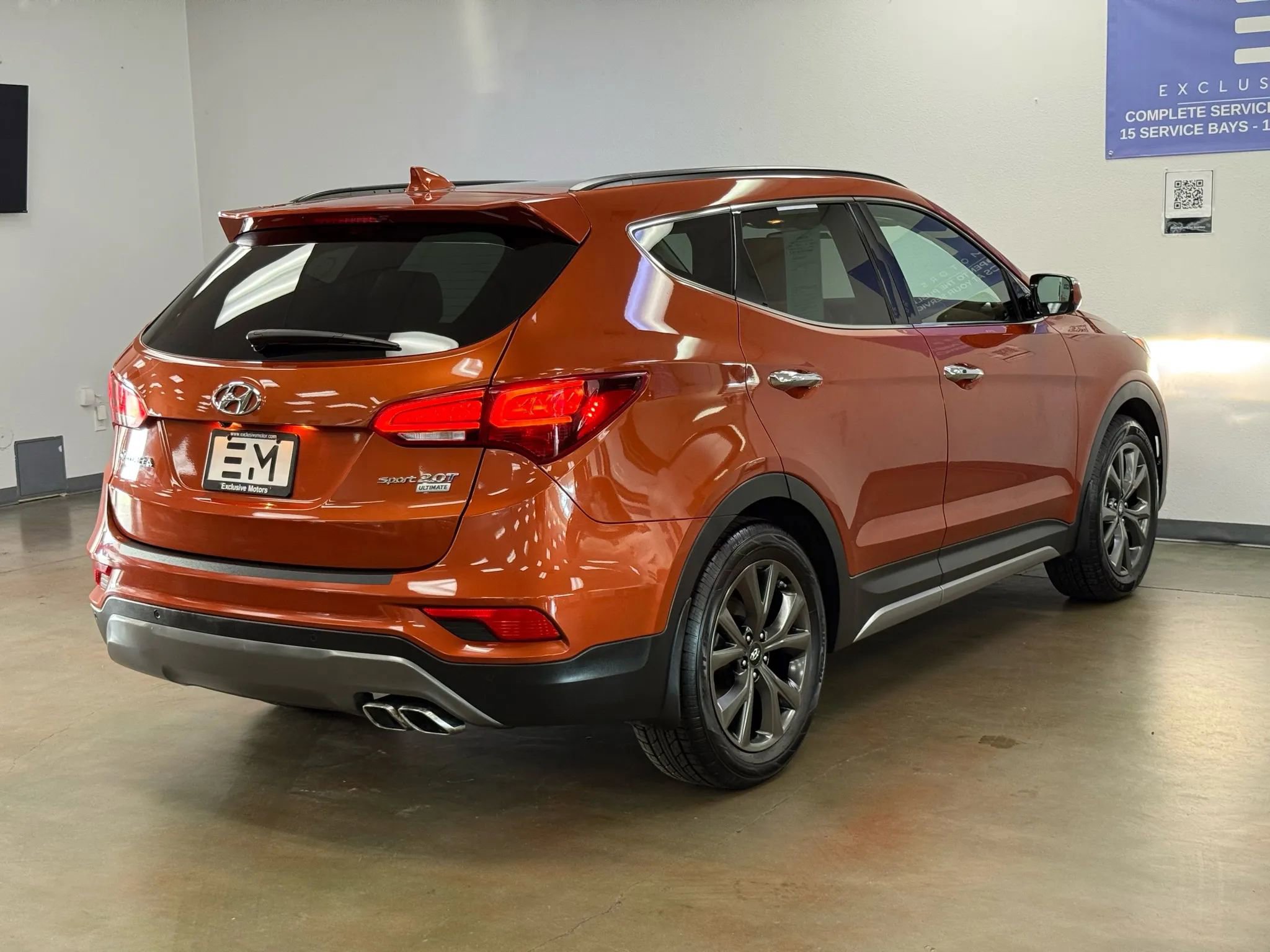 Used 2018 Hyundai Santa Fe Sport w/ Cargo Package FWD image 8