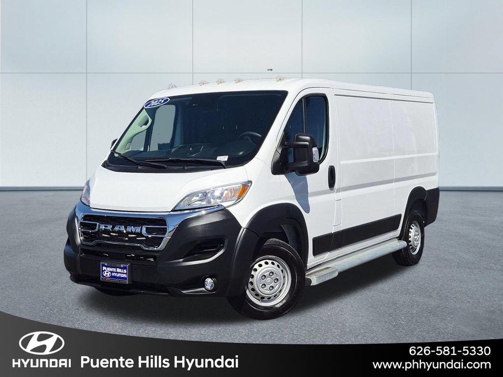 Used 2025 RAM ProMaster 2500 w/ U-Haul Equipment Group FWD image 1
