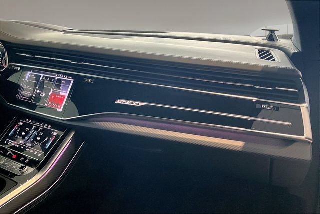 Used 2026 Audi SQ8 Prestige AWD/4WD image 26