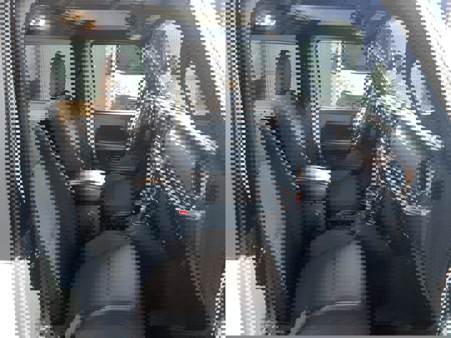 Used 2022 Jeep Wrangler Sport image 18