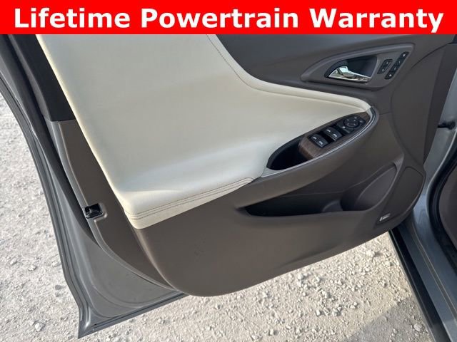 Used 2024 Chevrolet Malibu LT image 25