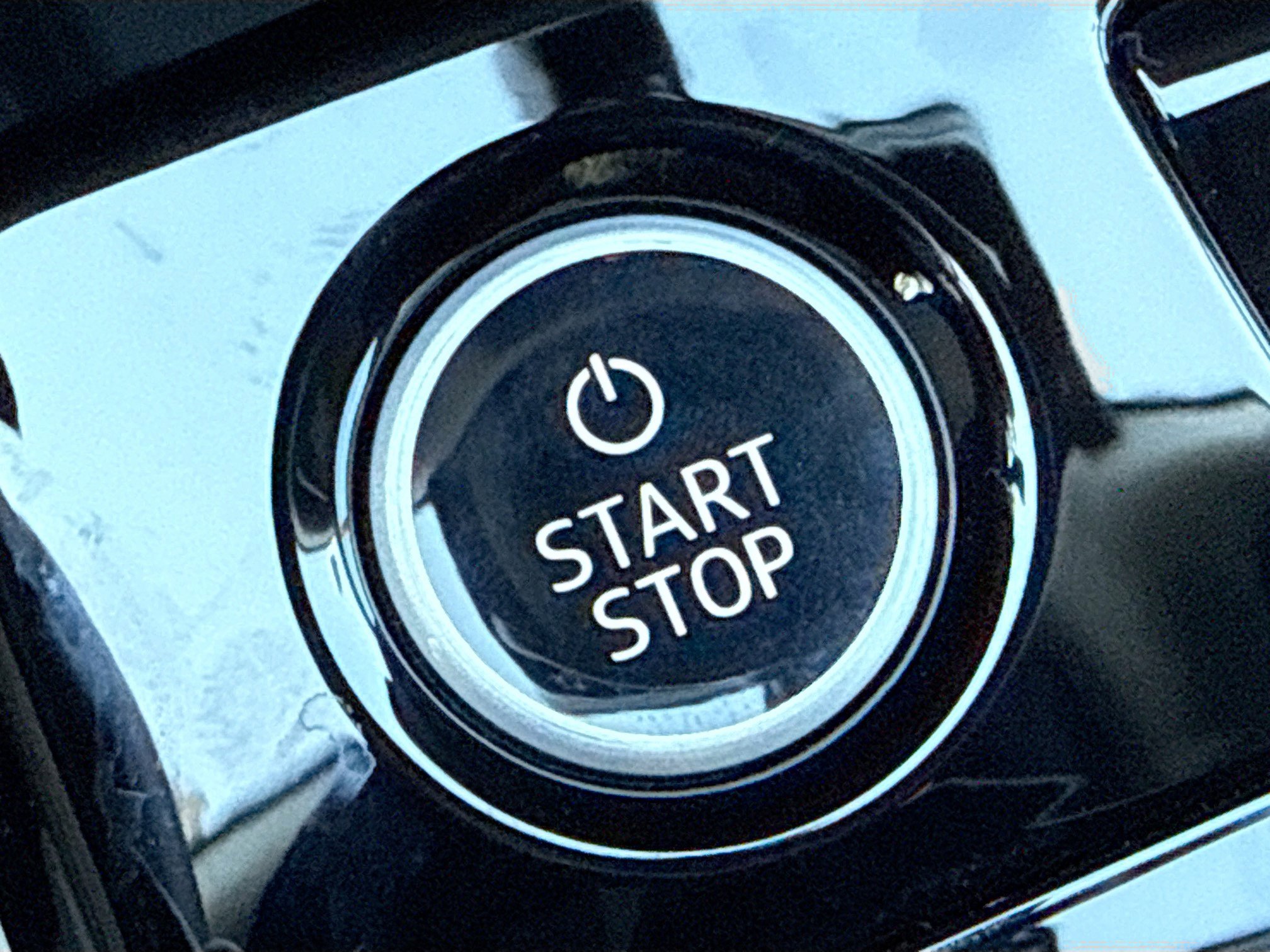 New 2025 Audi Q6 e-tron Premium image 35