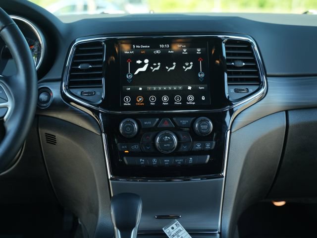 Used 2022 Jeep Grand Cherokee Laredo E RWD image 29