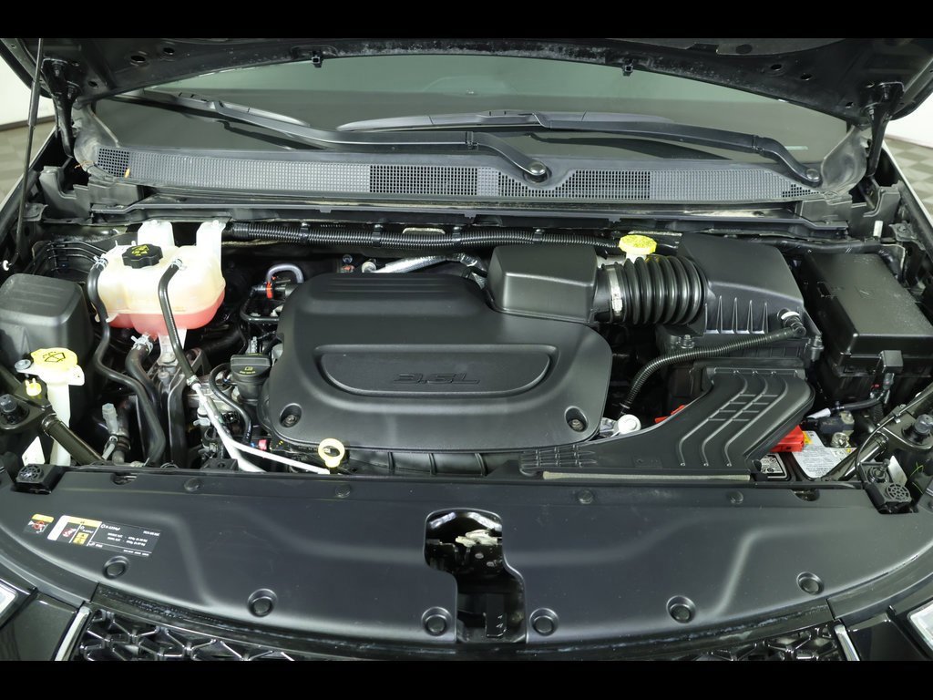 Used 2022 Chrysler Pacifica Touring-L image 19