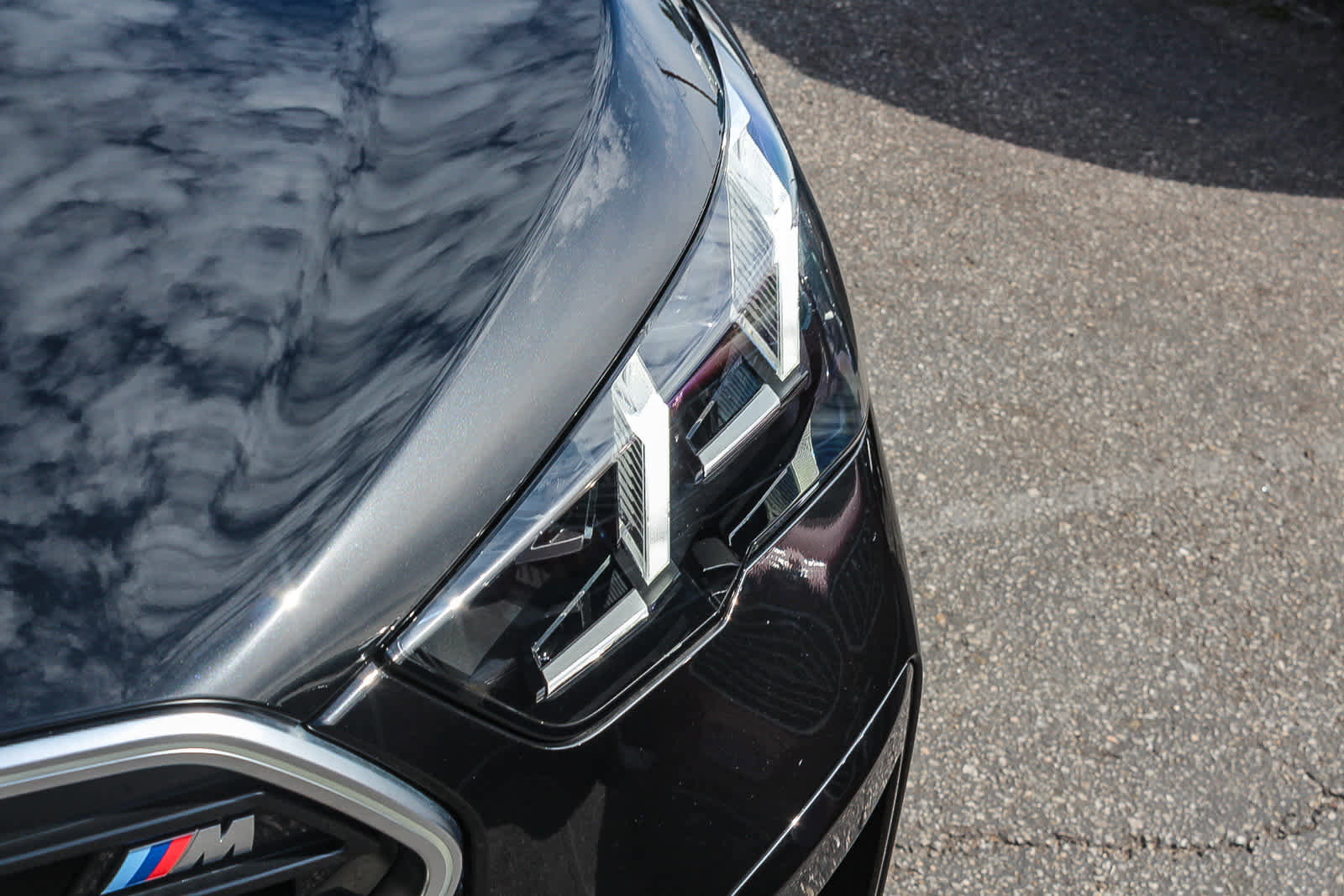 Used 2024 BMW X2 M35i w/ Premium Package image 10