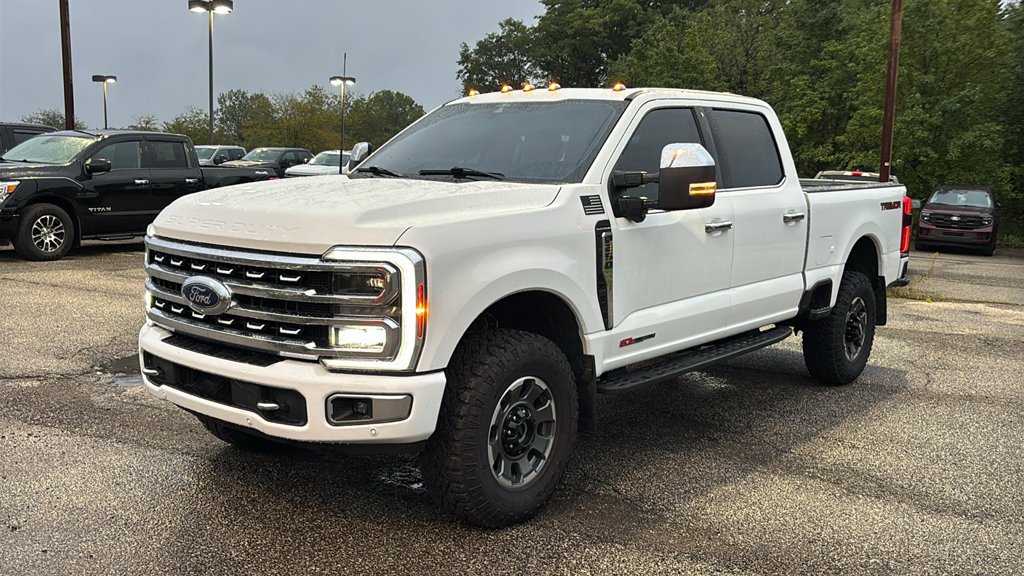 Used 2024 Ford F250 Platinum w/ Tremor Off-Road Package AWD/4WD image 2